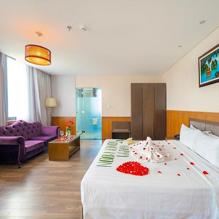 Danaciti Hotel Da Nang Bagian luar foto
