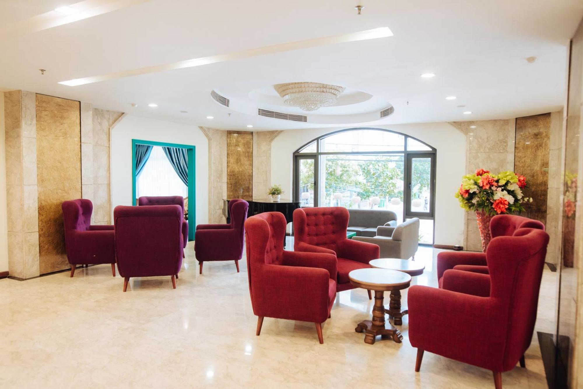 Danaciti Hotel Da Nang Bagian luar foto
