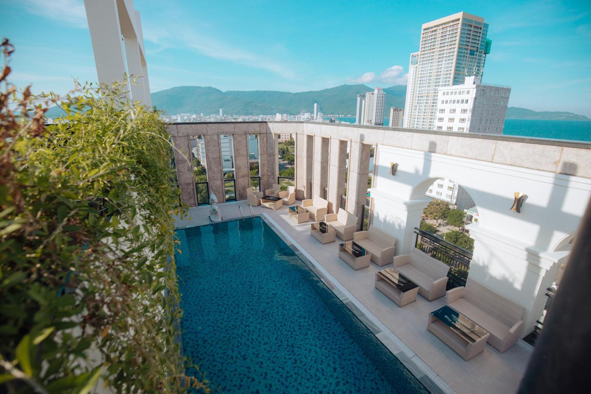 Danaciti Hotel Da Nang Bagian luar foto