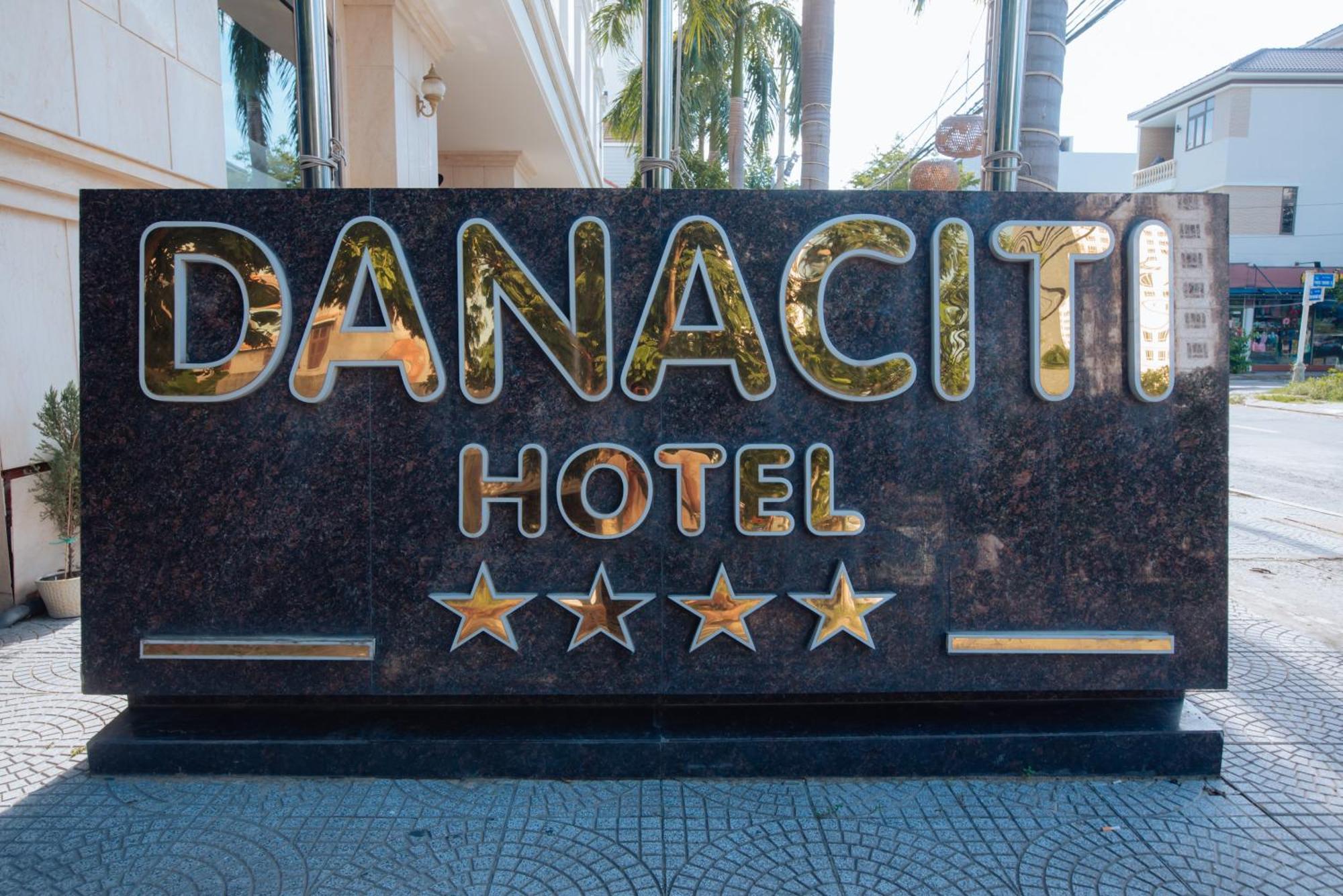Danaciti Hotel Da Nang Bagian luar foto