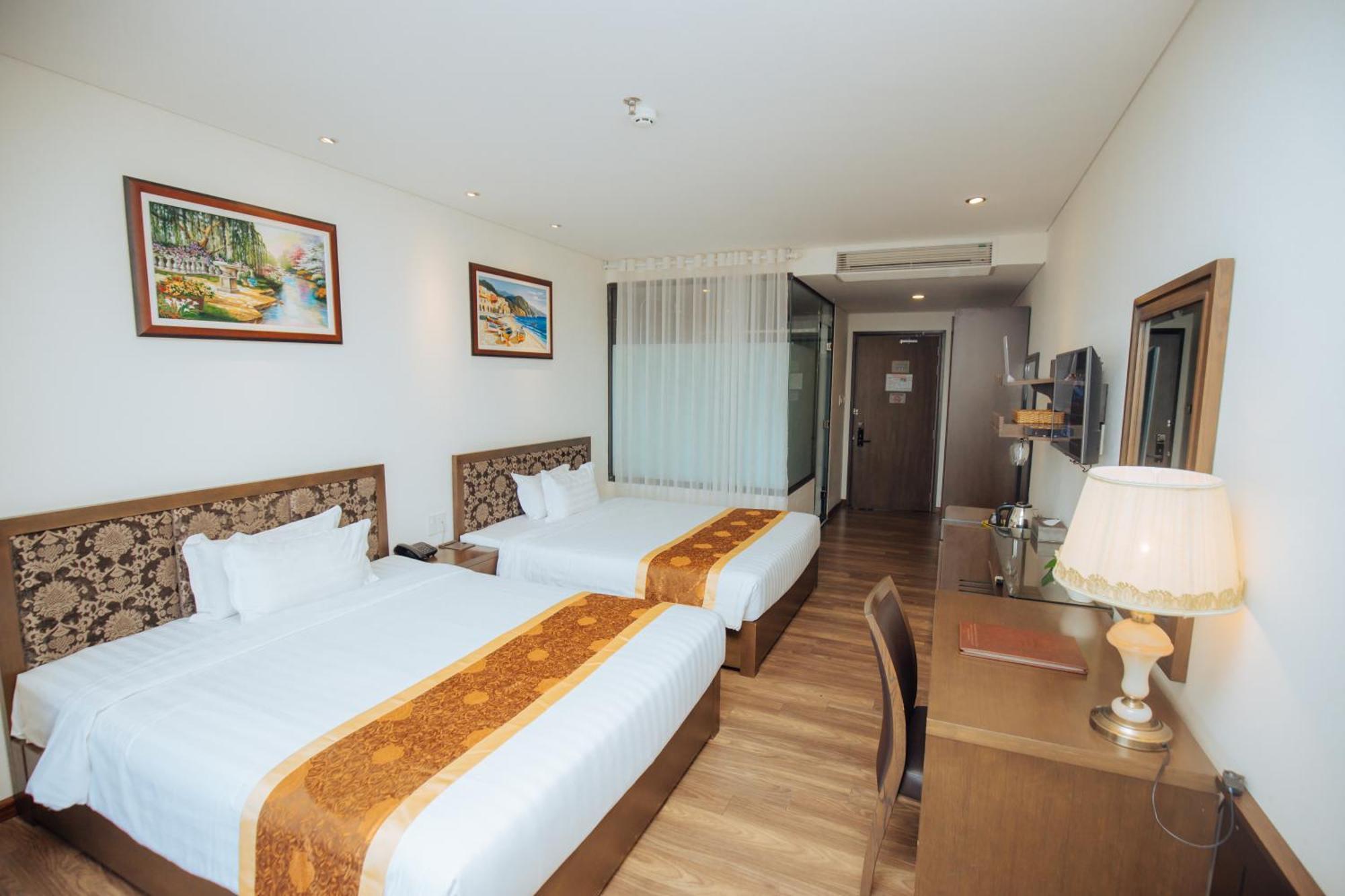 Danaciti Hotel Da Nang Bagian luar foto